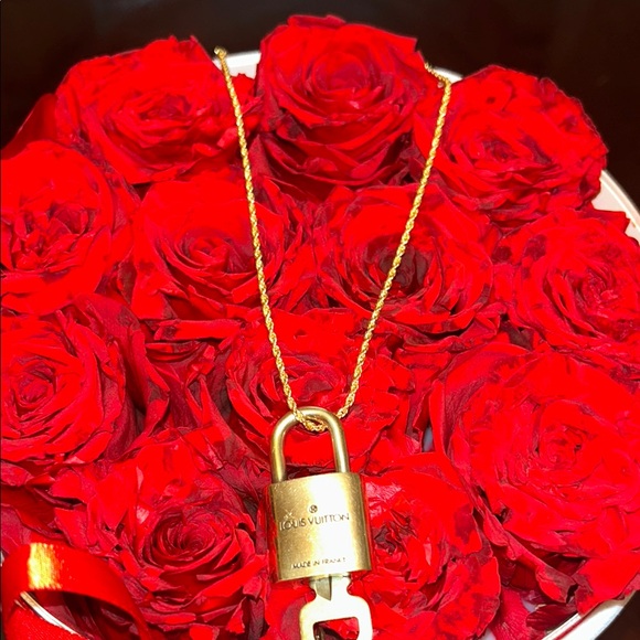 Louis Vuitton Gold Padlock Necklace - Picture 1 of 2